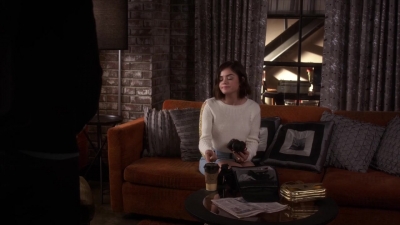 Pretty_Little_Liars_S06E02_720p_HDTV_X264-DIMENSION_0869.jpg