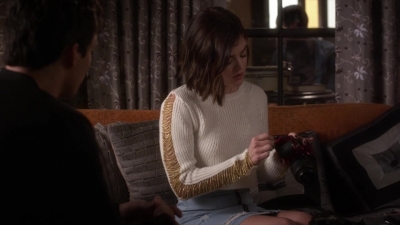 Pretty_Little_Liars_S06E02_720p_HDTV_X264-DIMENSION_0943.jpg