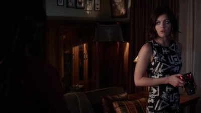 Pretty_Little_Liars_S06E02_720p_HDTV_X264-DIMENSION_2220.jpg