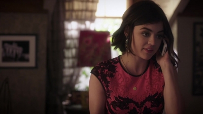 Pretty_Little_Liars_S06E03_720p_HDTV_X264-DIMENSION_0105.jpg