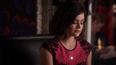 Pretty_Little_Liars_S06E03_720p_HDTV_X264-DIMENSION_0354.jpg