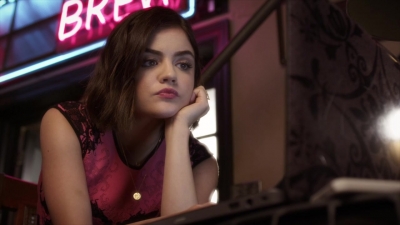 Pretty_Little_Liars_S06E03_720p_HDTV_X264-DIMENSION_0557.jpg