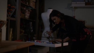 Pretty_Little_Liars_S06E03_720p_HDTV_X264-DIMENSION_1816.jpg