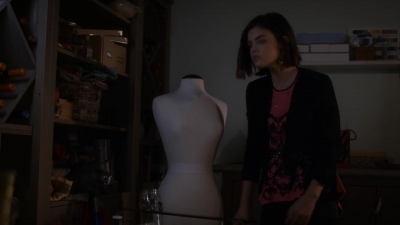 Pretty_Little_Liars_S06E03_720p_HDTV_X264-DIMENSION_1819.jpg
