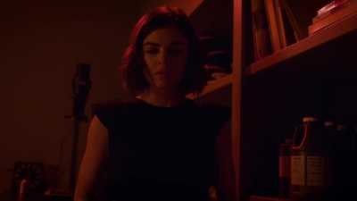Pretty_Little_Liars_S06E04_720p_HDTV_X264-DIMENSION_1679.jpg