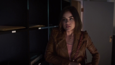 Pretty_Little_Liars_S06E05_720p_HDTV_X264-DIMENSION_1402.jpg