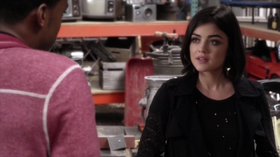 Pretty_Little_Liars_S06E06_720p_HDTV_X264-DIMENSION_1033.jpg