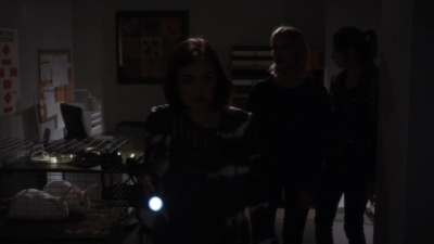 Pretty_Little_Liars_S06E06_720p_HDTV_X264-DIMENSION_1862.jpg