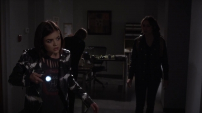 Pretty_Little_Liars_S06E06_720p_HDTV_X264-DIMENSION_1866.jpg