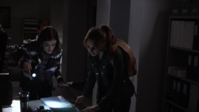 Pretty_Little_Liars_S06E06_720p_HDTV_X264-DIMENSION_1870.jpg