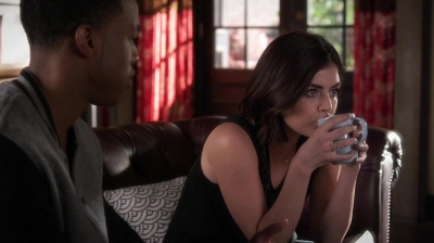 Pretty_Little_Liars_S06E08_FrAmed_720p_WEB-DL_DD5_1_H_264-PLLs_0318.jpg