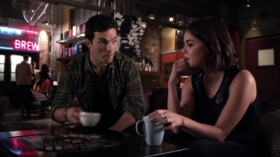Pretty_Little_Liars_S06E08_FrAmed_720p_WEB-DL_DD5_1_H_264-PLLs_0455.jpg