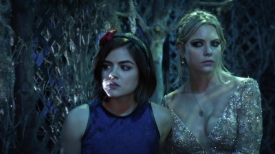Pretty_Little_Liars_S06E10_Game_Over_Charles_720p_WEB-DL_DD5_1_H_264-PLLs_0198.jpg