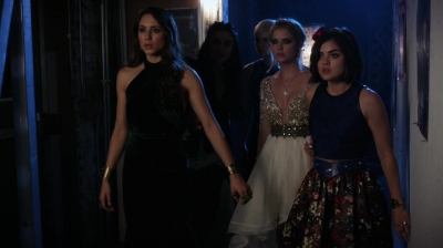 Pretty_Little_Liars_S06E10_Game_Over_Charles_720p_WEB-DL_DD5_1_H_264-PLLs_0228.jpg