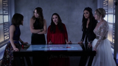 Pretty_Little_Liars_S06E10_Game_Over_Charles_720p_WEB-DL_DD5_1_H_264-PLLs_0607.jpg
