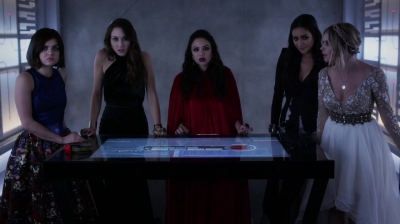 Pretty_Little_Liars_S06E10_Game_Over_Charles_720p_WEB-DL_DD5_1_H_264-PLLs_1057.jpg