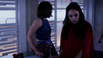 Pretty_Little_Liars_S06E10_Game_Over_Charles_720p_WEB-DL_DD5_1_H_264-PLLs_2180.jpg