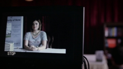 Pretty_Little_Liars_S06E11_Of_Late_I_Think_of_Rosewood_720p_WEB-DL_DD5_1_H_264-NTb_0194.jpg