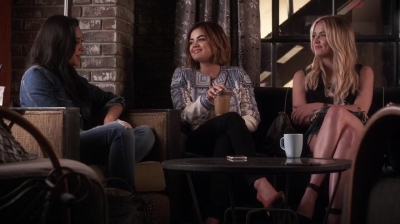 Pretty_Little_Liars_S06E11_Of_Late_I_Think_of_Rosewood_720p_WEB-DL_DD5_1_H_264-NTb_0439.jpg
