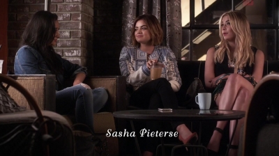 Pretty_Little_Liars_S06E11_Of_Late_I_Think_of_Rosewood_720p_WEB-DL_DD5_1_H_264-NTb_0441.jpg