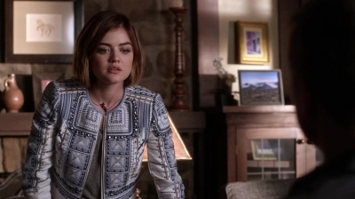 Pretty_Little_Liars_S06E11_Of_Late_I_Think_of_Rosewood_720p_WEB-DL_DD5_1_H_264-NTb_0646.jpg