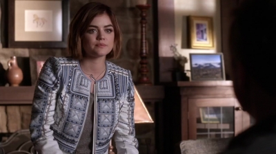 Pretty_Little_Liars_S06E11_Of_Late_I_Think_of_Rosewood_720p_WEB-DL_DD5_1_H_264-NTb_0649.jpg