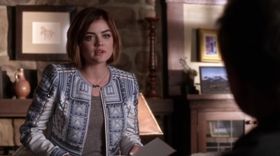 Pretty_Little_Liars_S06E11_Of_Late_I_Think_of_Rosewood_720p_WEB-DL_DD5_1_H_264-NTb_0654.jpg