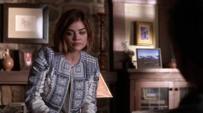 Pretty_Little_Liars_S06E11_Of_Late_I_Think_of_Rosewood_720p_WEB-DL_DD5_1_H_264-NTb_0659.jpg