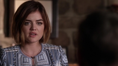 Pretty_Little_Liars_S06E11_Of_Late_I_Think_of_Rosewood_720p_WEB-DL_DD5_1_H_264-NTb_0694.jpg