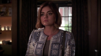 Pretty_Little_Liars_S06E11_Of_Late_I_Think_of_Rosewood_720p_WEB-DL_DD5_1_H_264-NTb_0798.jpg