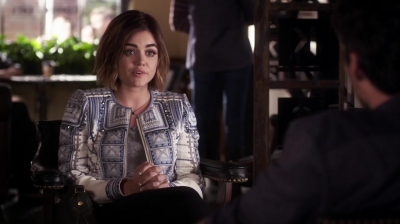 Pretty_Little_Liars_S06E11_Of_Late_I_Think_of_Rosewood_720p_WEB-DL_DD5_1_H_264-NTb_0824.jpg