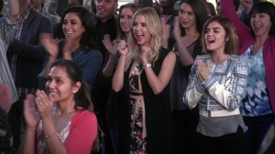 Pretty_Little_Liars_S06E11_Of_Late_I_Think_of_Rosewood_720p_WEB-DL_DD5_1_H_264-NTb_1283.jpg