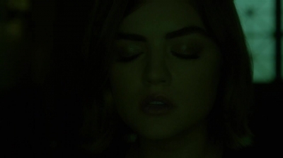 Pretty_Little_Liars_S06E11_Of_Late_I_Think_of_Rosewood_720p_WEB-DL_DD5_1_H_264-NTb_1495.jpg