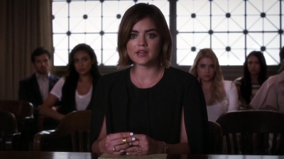 Pretty_Little_Liars_S06E11_Of_Late_I_Think_of_Rosewood_720p_WEB-DL_DD5_1_H_264-NTb_1521.jpg