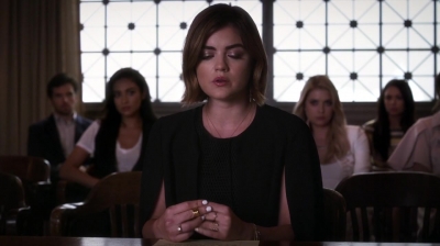 Pretty_Little_Liars_S06E11_Of_Late_I_Think_of_Rosewood_720p_WEB-DL_DD5_1_H_264-NTb_1522.jpg