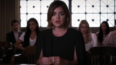 Pretty_Little_Liars_S06E11_Of_Late_I_Think_of_Rosewood_720p_WEB-DL_DD5_1_H_264-NTb_1524.jpg