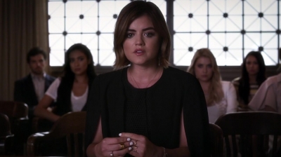 Pretty_Little_Liars_S06E11_Of_Late_I_Think_of_Rosewood_720p_WEB-DL_DD5_1_H_264-NTb_1525.jpg