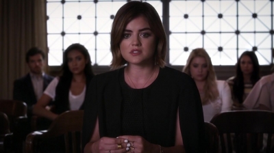 Pretty_Little_Liars_S06E11_Of_Late_I_Think_of_Rosewood_720p_WEB-DL_DD5_1_H_264-NTb_1526.jpg
