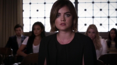 Pretty_Little_Liars_S06E11_Of_Late_I_Think_of_Rosewood_720p_WEB-DL_DD5_1_H_264-NTb_1545.jpg