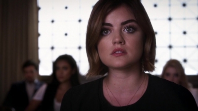 Pretty_Little_Liars_S06E11_Of_Late_I_Think_of_Rosewood_720p_WEB-DL_DD5_1_H_264-NTb_1570.jpg