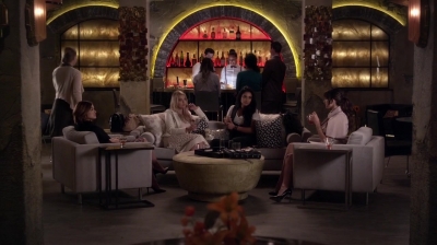 Pretty_Little_Liars_S06E11_Of_Late_I_Think_of_Rosewood_720p_WEB-DL_DD5_1_H_264-NTb_1757.jpg