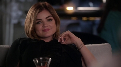 Pretty_Little_Liars_S06E11_Of_Late_I_Think_of_Rosewood_720p_WEB-DL_DD5_1_H_264-NTb_1784.jpg