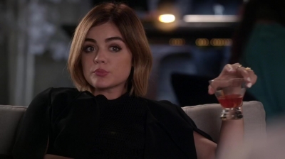 Pretty_Little_Liars_S06E11_Of_Late_I_Think_of_Rosewood_720p_WEB-DL_DD5_1_H_264-NTb_1808.jpg