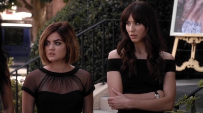 Pretty_Little_Liars_S06E11_Of_Late_I_Think_of_Rosewood_720p_WEB-DL_DD5_1_H_264-NTb_2510.jpg