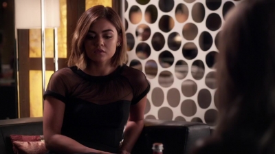 Pretty_Little_Liars_S06E12_Charlotte_s_Web_720p_WEB-DL_DD5_1_H_264-NTb_0152.jpg