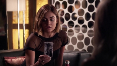 Pretty_Little_Liars_S06E12_Charlotte_s_Web_720p_WEB-DL_DD5_1_H_264-NTb_0154.jpg