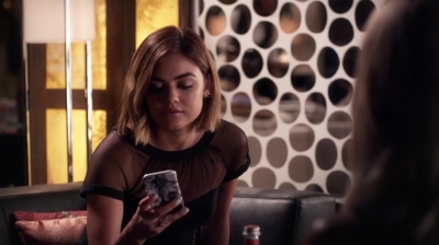 Pretty_Little_Liars_S06E12_Charlotte_s_Web_720p_WEB-DL_DD5_1_H_264-NTb_0155.jpg