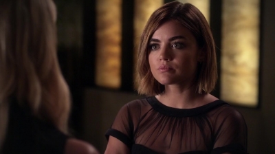 Pretty_Little_Liars_S06E12_Charlotte_s_Web_720p_WEB-DL_DD5_1_H_264-NTb_0214.jpg