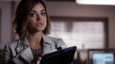 Pretty_Little_Liars_S06E12_Charlotte_s_Web_720p_WEB-DL_DD5_1_H_264-NTb_0842.jpg
