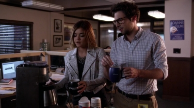Pretty_Little_Liars_S06E12_Charlotte_s_Web_720p_WEB-DL_DD5_1_H_264-NTb_1253.jpg
